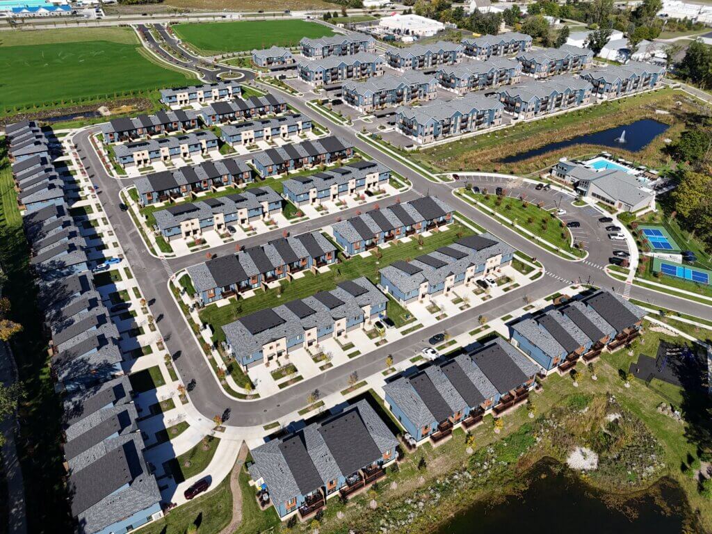 Exterior image of Woodview Commons Townhomes, a luxury multifamily development located in Ann Arbor Michigan. 